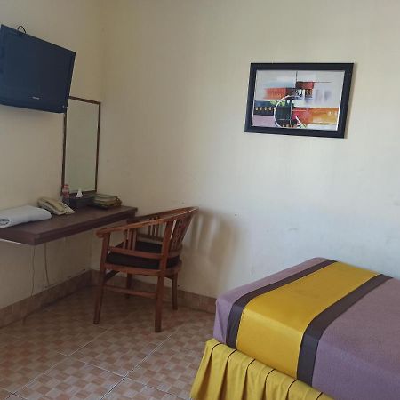 Al-Badar Hotel Syariah Makassar Exterior photo